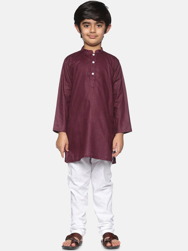 https://cdn.shopify.com/s/files/1/1857/6931/products/dfe3caf1-2b1e-44a7-a1be-81a981d3467b1639672588695SethukrishnaBoysMaroonPleatedPureCottonKurtawithPyjamas1.jpg?v=1661575535